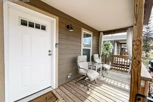 218 W Thurlow Ave, Cripple Creek, CO 80813 - Photo 2