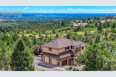 585 Vista Grande Drive, Colorado Springs, CO 80906 - Photo 2