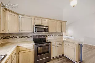 4389 Neal Ct, Colorado Springs, CO 80916 - Photo 10