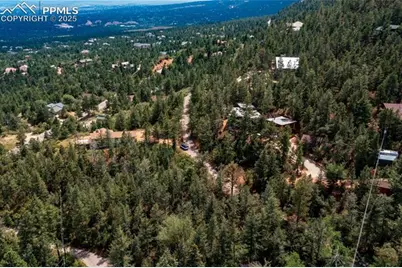1407 Sunrise Lane, Colorado Springs, CO 80906 - Photo 2