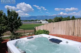 2280 Ambleside Dr, Colorado Springs, CO 80915 - Photo 4