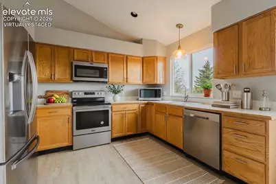 8156 Oliver Road, Peyton, CO 80831 - Photo 10