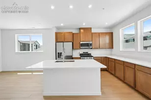 3352 Drumlin Grv, Colorado Springs, CO 80907 - Photo 2