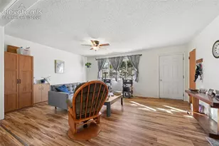 2041 Vinewood Ln, Pueblo, CO 81005 - Photo 20