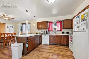 2041 Vinewood Ln, Pueblo, CO 81005 - Photo 16