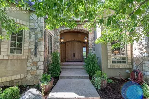 1915 Fox Mountain Point, Colorado Springs, CO 80906 - Photo 4