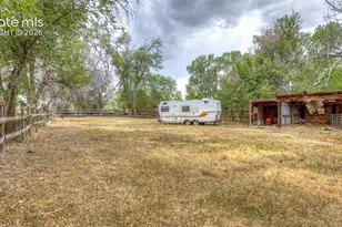 708 W 10th St, Walsenburg, CO 81089 - Photo 36