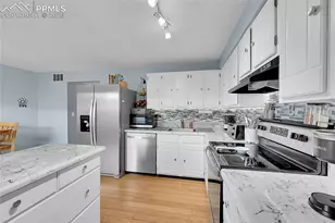 218 W Rockrimmon Blvd, Colorado Springs, CO 80919 - Photo 6