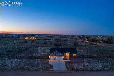 667 E Vermillion Drive, Pueblo, CO 81007 - Photo 26
