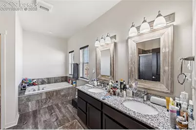667 E Vermillion Drive, Pueblo, CO 81007 - Photo 22