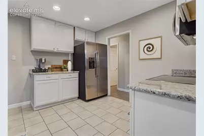 616 Bonfoy Avenue, Colorado Springs, CO 80909 - Photo 12