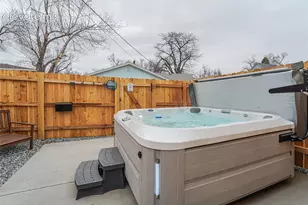616 Bonfoy Ave, Colorado Springs, CO 80909 - Photo 44