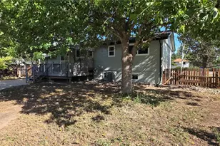 1404 Keaton Ln, Colorado Springs, CO 80909 - Photo 6