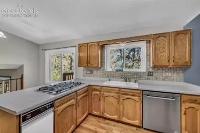 1928 Brookdale Drive, Colorado Springs, CO 80918 - Photo 8