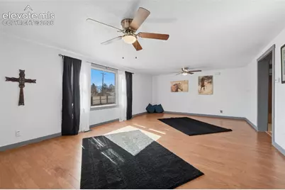 1126 McArthur Avenue, Colorado Springs, CO 80909 - Photo 8