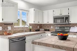 914 Daffodil St, Fountain, CO 80817 - Photo 12