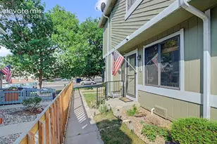 2628 Hearthwood Ln, Colorado Springs, CO 80917 - Photo 2