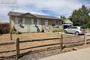 4885 Hunters Run Na, Colorado Springs, CO 80911 - Photo 2