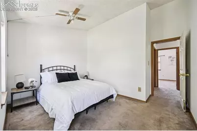 4220 Hunting Meadows Circle, Colorado Springs, CO 80916 - Photo 24