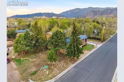 2155 Wheeler Avenue, Colorado Springs, CO 80904 - Photo 4
