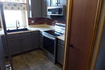 4825 Eldon Drive, Colorado Springs, CO 80916 - Photo 6