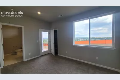 729 Belleza View, Colorado Springs, CO 80907 - Photo 4