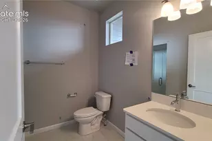 729 Belleza Vw, Colorado Springs, CO 80907 - Photo 6