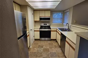 945 Moorings Dr, Colorado Springs, CO 80906 - Photo 6