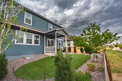 17308 Red Cosmos Point, Parker, CO 80134 - Photo 4