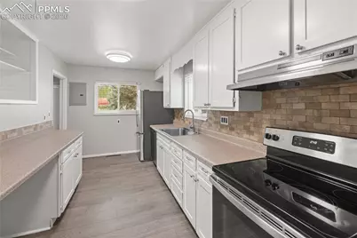 2318 E Caramillo Street, Colorado Springs, CO 80909 - Photo 10