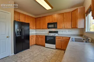 4173 Knollvale Dr, Colorado Springs, CO 80922 - Photo 8