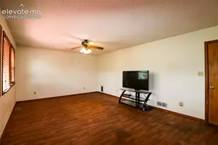 1330 Friendship Ln, Colorado Springs, CO 80904 - Photo 12