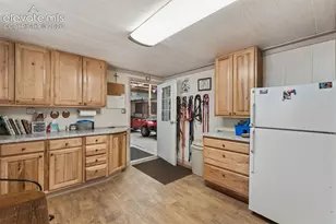 567 Co Rd 31, Florissant, CO 80816 - Photo 44