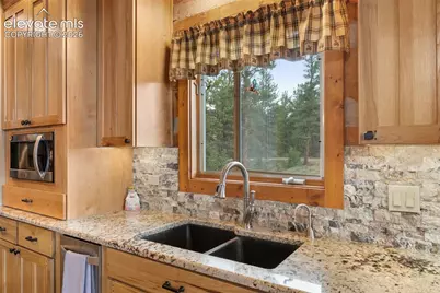 567 County Road 31, Florissant, CO 80816 - Photo 16