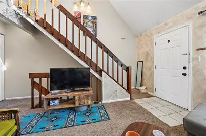 5568 Dunbar Court, Colorado Springs, CO 80918 - Photo 6