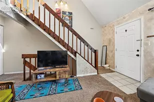 5568 Dunbar Ct, Colorado Springs, CO 80918 - Photo 6