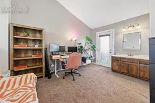 5568 Dunbar Ct, Colorado Springs, CO 80918 - Photo 14