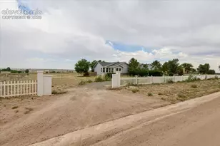 544 N Raymont Dr, Pueblo, CO 81007 - Photo 38