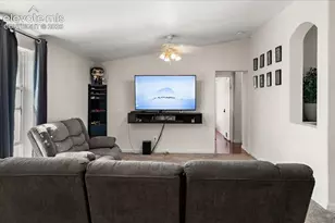 544 N Raymont Dr, Pueblo, CO 81007 - Photo 14