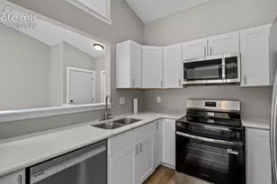 2385 Ambleside Dr, Colorado Springs, CO 80915 - Photo 12