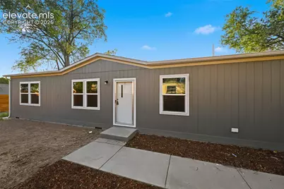 281 E Stewart Drive, Pueblo, CO 81007 - Photo 1