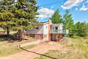 924 Spruce Haven Dr, Woodland Park, CO 80863 - Photo 2