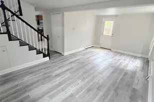 241 Elmwood Dr, Colorado Springs, CO 80907 - Photo 4