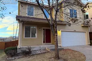894 Dawn Break Loop, Colorado Springs, CO 80910 - Photo 2