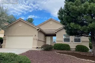 5259 Bancroft Heights, Colorado Springs, CO 80906 - Photo 2