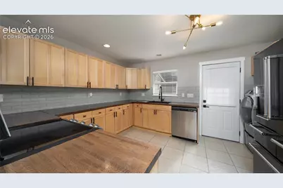 1827 W Kiowa Street, Colorado Springs, CO 80904 - Photo 6