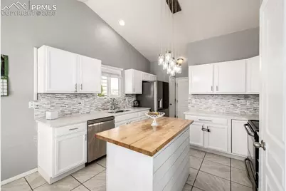 830 Winebrook Way, Fountain, CO 80817 - Photo 8