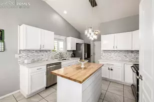 830 Winebrook Way, Fountain, CO 80817 - Photo 8
