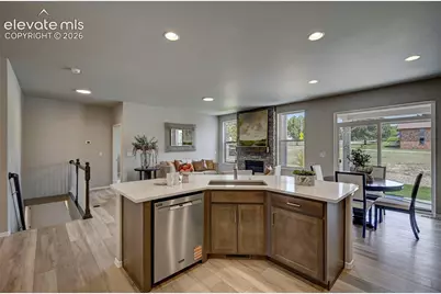 5037 Crestwood Drive, Colorado Springs, CO 80918 - Photo 14