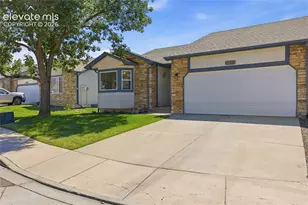 3932 Coral Point, Colorado Springs, CO 80917 - Photo 2